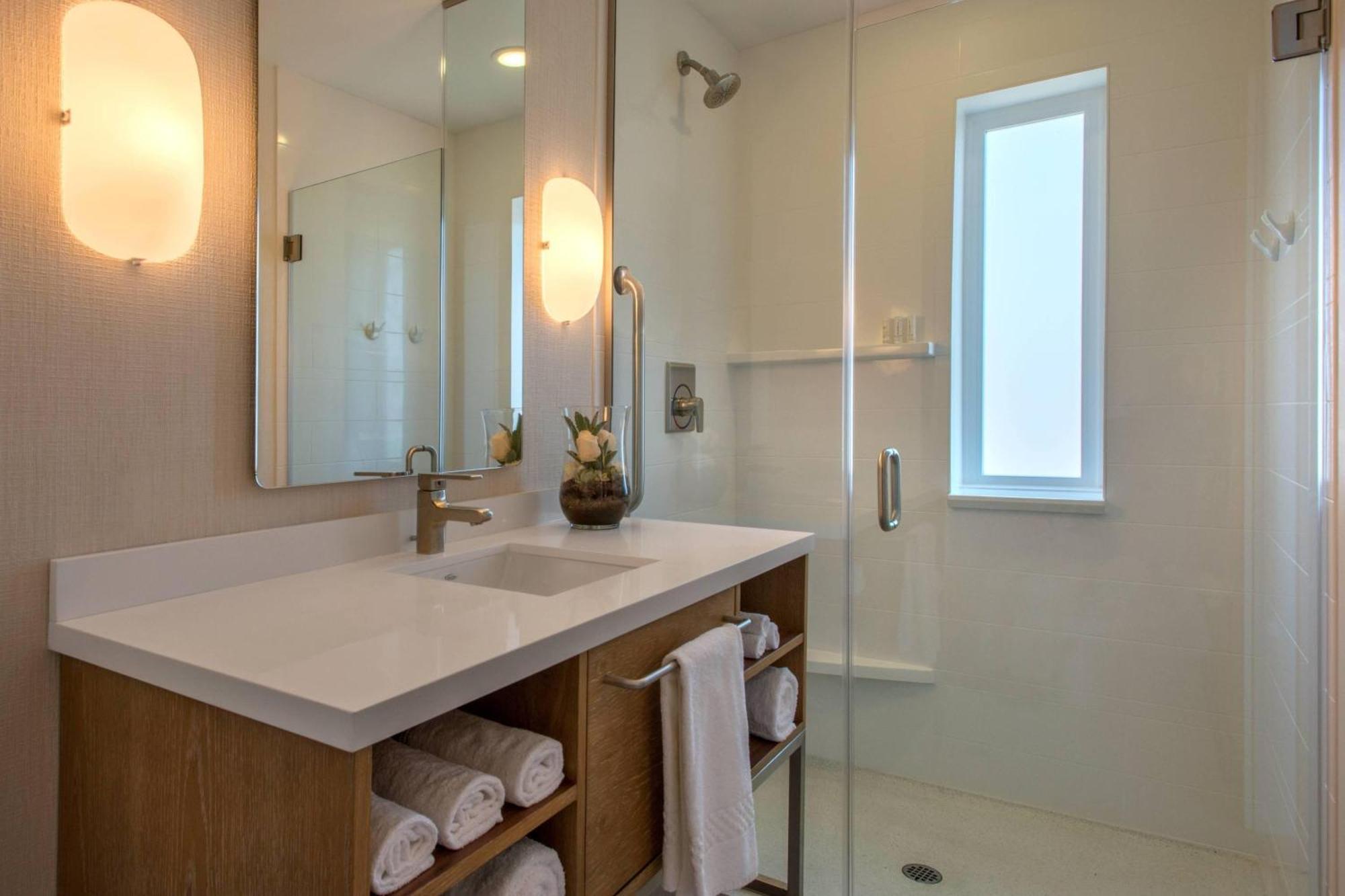Springhill Suites By Marriott Oceanside Beach מראה חיצוני תמונה
