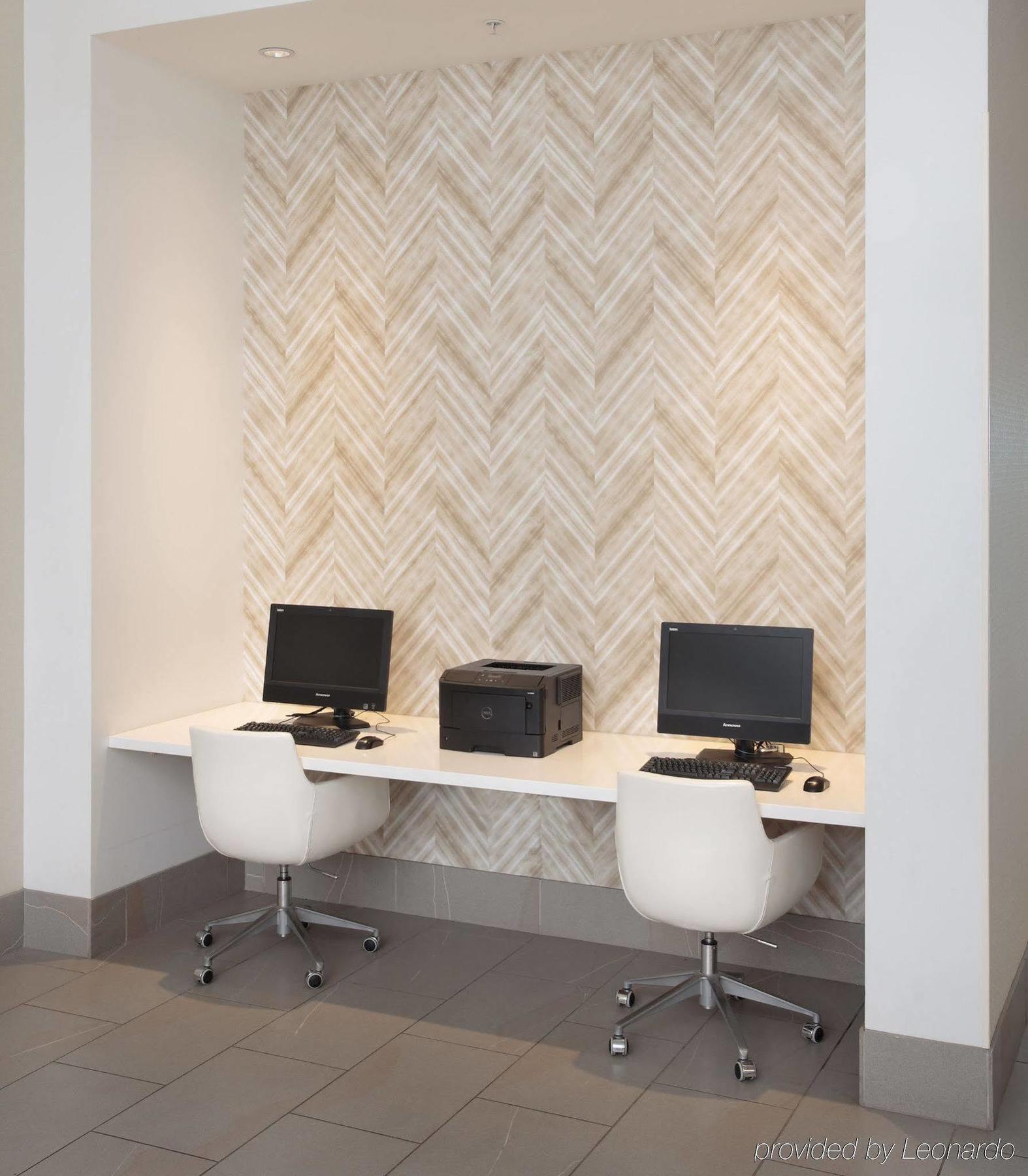 Springhill Suites By Marriott Oceanside Beach מראה חיצוני תמונה
